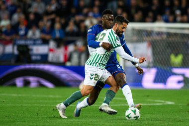 WROCLAW, POLAND - 28 Mayıs 2025: Isco, Benoit Badiashile - UEFA Avrupa Konferans Ligi Real Betis Chelsea FC 'ye karşı Wroclaw Stadyumu' nda final maçı.