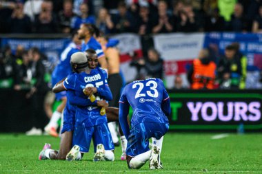 WROCLAW, POLAND - 28 Mayıs 2025: Kutlamalar, Trevoh Chalobah - UEFA Avrupa Konferans Ligi Real Betis Chelsea FC 'ye karşı Wroclaw Stadyumu' nda final maçı.