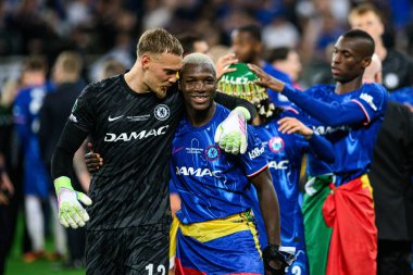 WROCLAW, POLAND - 28 Mayıs 2025: Filip Jorgensen, Moises Caicedo - UEFA Avrupa Konferans Ligi Real Betis Chelsea FC 'ye karşı Wroclaw Stadyumu' nda final maçı.