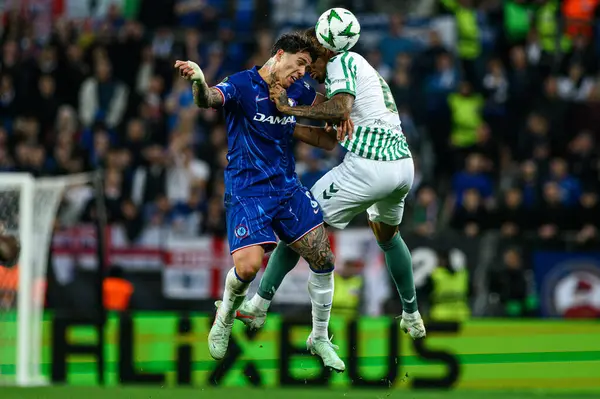 WROCLAW, POLAND - 28 Mayıs 2025: Enzo Fernandez, Natan - UEFA Avrupa Konferans Ligi Real Betis Chelsea FC 'ye karşı Wroclaw Stadyumu.