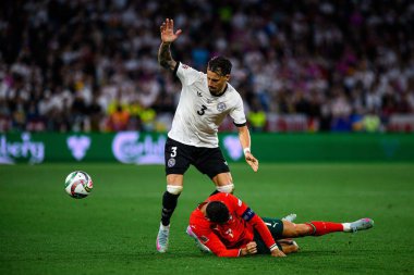 MUNICH, GERMANY - 4 Haziran 2025: Robin Koch, Cristiano Ronaldo - UEFA Uluslar Ligi 2025 Almanya - Allianz Arena 'da Portekiz' e karşı. 