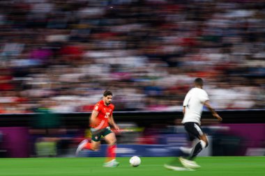 MUNİH, GERMANY - 4 Haziran 2025: Pedro Neto - UEFA Milletler Ligi 2025 Almanya - Allianz Arena 'da Portekiz' e karşı. 