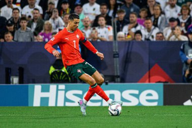 MUNİH, GERMANY - 4 Haziran 2025: Cristiano Ronaldo - UEFA Uluslar Ligi 2025 Almanya - Allianz Arena 'da Portekiz' e karşı. 