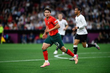 MUNİH, GERMANY - 4 Haziran 2025: Joao Neves - UEFA Uluslar Ligi 2025 Almanya - Allianz Arena 'da Portekiz' e karşı. 