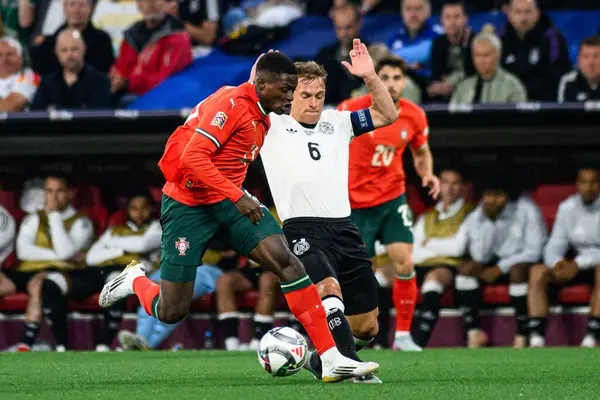 MUNICH, GERMANY - 4 Haziran 2025: Joshua Kimmich - UEFA Uluslar Ligi 2025 Almanya - Allianz Arena 'da Portekiz' e karşı. 