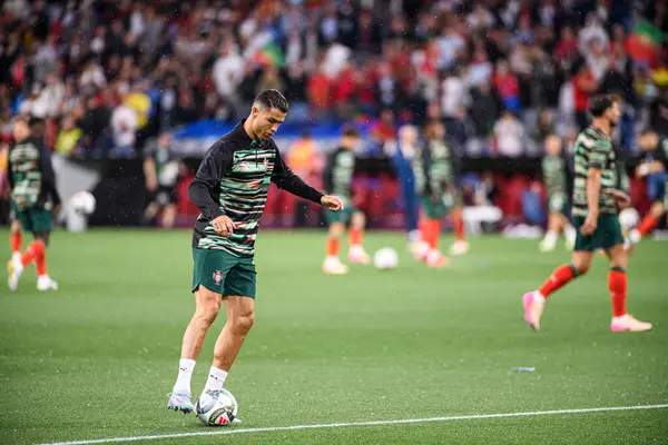 MUNİH, GERMANY - 4 Haziran 2025: Cristiano Ronaldo - UEFA Uluslar Ligi 2025 Almanya - Allianz Arena 'da Portekiz' e karşı. 