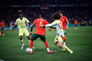 MUNICH, GERMANY - 8 Haziran 2025: Nelson Semedo, Marc Cucurella - UEFA Uluslar Ligi 2025, Allianz Arena 'da İspanya' ya karşı. 