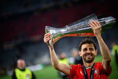 MUNICH, GERMANY - 9 Haziran 2025: Bernardo Silva - UEFA Uluslar Ligi 2025, Allianz Arena 'da İspanya' ya karşı. 