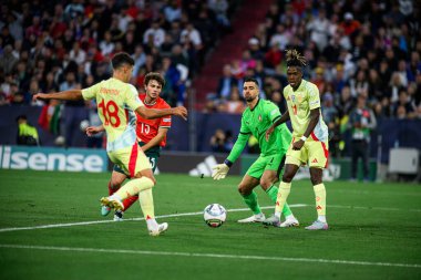 MUNICH, GERMANY - 8 Haziran 2025: Nico Williams, Diogo Costa, Joao Neves, Martin Zubimendi - UEFA Uluslar Ligi 2025, Allianz Arena 'da İspanya' ya karşı. 