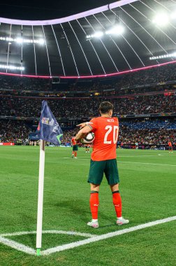 MUNICH, GERMANY - 8 Haziran 2025: Pedro Neto - UEFA Uluslar Ligi 2025, Allianz Arena 'da İspanya' ya karşı. 