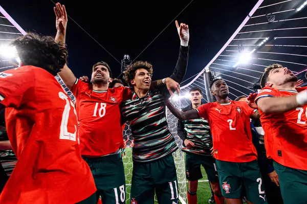 MUNICH, GERMANY - 8 Haziran 2025: Ruben Neves, Joao Felix, Nelson Semedo - UEFA Uluslar Ligi 2025, Allianz Arena 'da İspanya' ya karşı. 