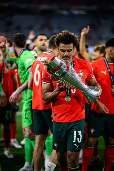 MUNICH, GERMANY - 9 Haziran 2025: Renato Veiga - UEFA Uluslar Ligi 2025, Allianz Arena 'da İspanya' ya karşı. 