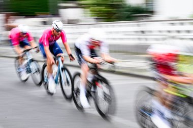 Kolonya, Almanya - 9 Haziran 2025 Köln klasiği. Almanya Şampiyonası ve Avrupa Kupası 2025 Bisiklet Yarışması