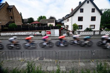 Kolonya, Almanya - 9 Haziran 2025 Köln klasiği. Almanya Şampiyonası ve Avrupa Kupası 2025 Bisiklet Yarışması