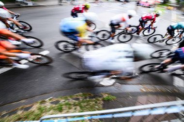 Kolonya, Almanya - 9 Haziran 2025 Köln klasiği. Almanya Şampiyonası ve Avrupa Kupası 2025 Bisiklet Yarışması