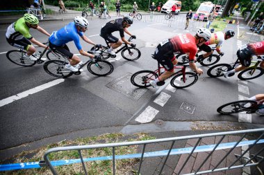 Kolonya, Almanya - 9 Haziran 2025 Köln klasiği. Almanya Şampiyonası ve Avrupa Kupası 2025 Bisiklet Yarışması