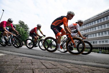 Kolonya, Almanya - 9 Haziran 2025 Köln klasiği. Almanya Şampiyonası ve Avrupa Kupası 2025 Bisiklet Yarışması