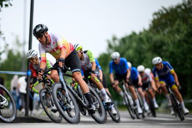 Kolonya, Almanya - 9 Haziran 2025 Köln klasiği. Almanya Şampiyonası ve Avrupa Kupası 2025 Bisiklet Yarışması