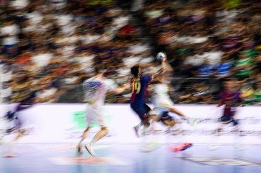COLOGNE, GERMANY - 14 HAZİRAN 2025: Timothey N 'guessan - 24 EHF FINAL4 Barca-SC Magdeburg maçı Lanxess Arena' da.