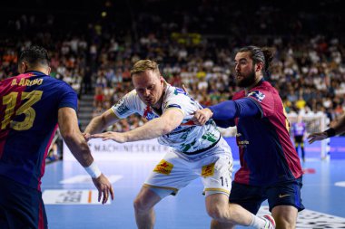 COLOGNE, GERMANY - 14 HAZİRAN 2025: Omar Ingi Magnusson - Kamyon Öncüsü 24 EHF FINAL4 Barca ve SC Magdeburg maçı Lanxess Arena 'da.