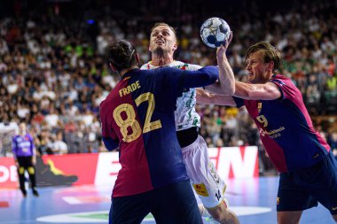 COLOGNE, GERMANY - 14 HAZİRAN 2025: Omar Ingi.Magnusson - Kamyon Öncüsü 24 EHF FINAL4 Barca SC Magdeburg 'a karşı Lanxess Arena.