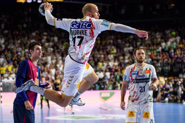 COLOGNE, GERMANY - 14 HAZİRAN 2025: Tim Hornke - Kamyon Öncüsü 24 EHF FINAL4 Barca-SC Magdeburg maçı Lanxess Arena 'da.