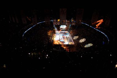 COLOGNE, GERMANY - 14 HAZİRAN 2025: - Kamyon İzcisi 24 EHF FINAL4 Fuchse Berlin 'e karşı Lanxess Arena' da HBC Nantes.