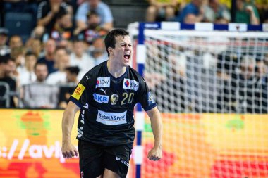 COLOGNE, GERMANY - 14 HAZİRAN 2025: Tim Freihoefer - Kamyon Öncüsü 24 EHF Finali FINAL4 Fuchse Berlin 'e karşı Lanxess Arena' da HBC Nantes.