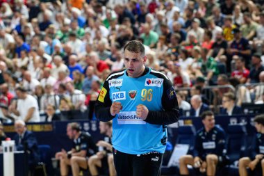 COLOGNE, GERMANY - 14 HAZİRAN 2025: Paul Drux - Kamyon İzcisi 24 EHF FINAL4 Fuchse Berlin 'e karşı Lanxess Arena' da HBC Nantes.