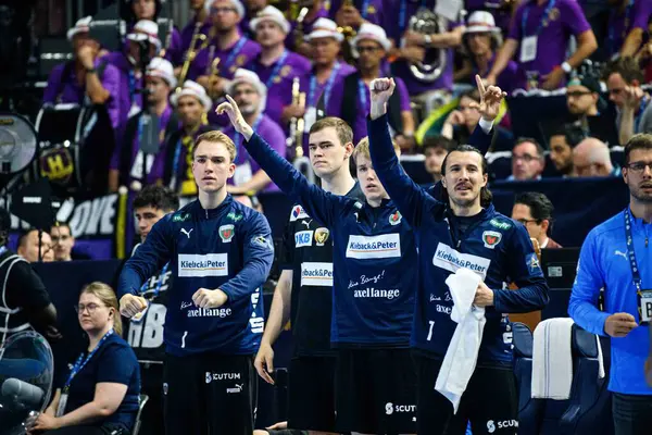 COLOGNE, GERMANY - 14 HAZİRAN 2025: - Kamyon İzcisi 24 EHF FINAL4 Fuchse Berlin 'e karşı Lanxess Arena' da HBC Nantes.