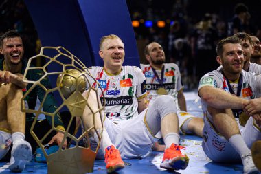 COLOGNE, GERMANY - 15 HAZİRAN 2025: Magnus Saugstrup Jensen - Kamyon Öncüsü 24 EHF finali FINAL4 Fuchse Berlin, SC Magdeburg 'a karşı Lanxess Arena' da.