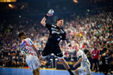COLOGNE, GERMANY - 15 HAZİRAN 2025: Mijajlo Marsenic - Kamyon Öncüsü 24 EHF finali FINAL4 Fuchse Berlin, SC Magdeburg 'a karşı Lanxess Arena.