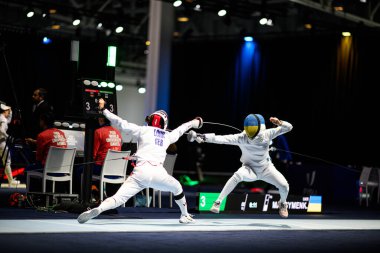 ESSEN, GERMANY - 17 Temmuz 2025: Anna MAKSYMENKO - Eskrim, Ren-Ruhr 2025 FISU Dünya Üniversite Oyunları Messe 'de.