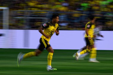 DORTMUND, GERMANY - 10 AĞUSTOS, 2025: Jobe Bellingham - Sezon öncesi maç Borussia Dortmund - SIGNAL IDUNA PARK 'ta Juventus' a karşı.
