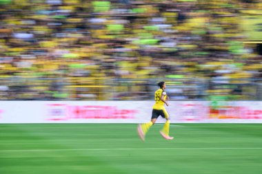 DORTMUND, GERMANY - 10 AĞUSTOS, 2025: Filippo Mane - Sezon öncesi maç SiGNAL IDUNA PARK 'ta Borussia Dortmund Juventus' a karşı.