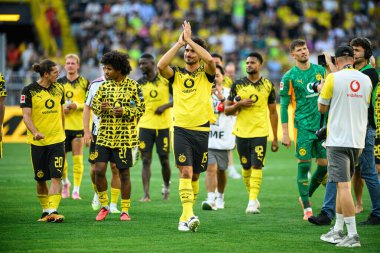 DORTMUND, GERMANY - 10 AĞUSTOS, 2025: Mats Hummels - Sezon öncesi maç SiGNAL IDUNA PARK 'ta Borussia Dortmund Juventus' a karşı.