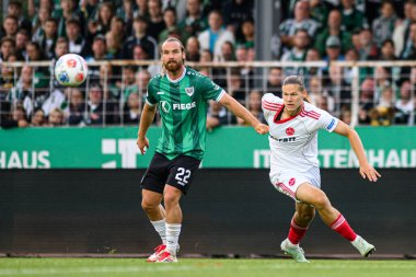 MUENSTER, ALMANY - 22 AĞUSTOS, 2025: Artem Stepanov, 2.Bundesliga SC Preussen Munster 1 futbol karşılaşması. FC Nurnberg LVM-Preussenstadion 'da