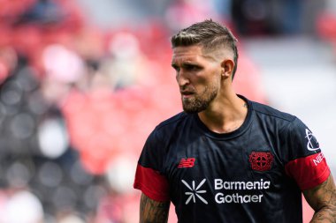 LEVERKUSEN, GERMANY - 23 AĞUSTOS, 2025: Robert Andrich - Bundesliga FC Bayer 04 Leverkusen-TSG 1899 Hoffenheim maçı Bayarena 'da. 