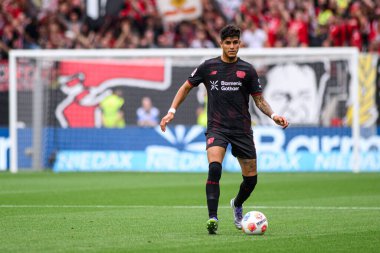 LEVERKUSEN, GERMANY - 23 AĞUSTOS, 2025: Piero Hincapie - Bundesliga FC Bayer 04 Leverkusen-TSG 1899 Hoffenheim maçı Bayarena 'da. 