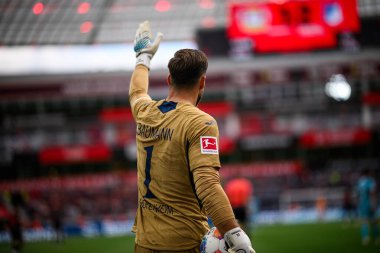 LEVERKUSEN, GERMANY - 23 AĞUSTOS, 2025: Oliver Baumann - Bundesliga FC Bayer 04 Leverkusen-TSG 1899 Hoffenheim maçı Bayarena 'da. 