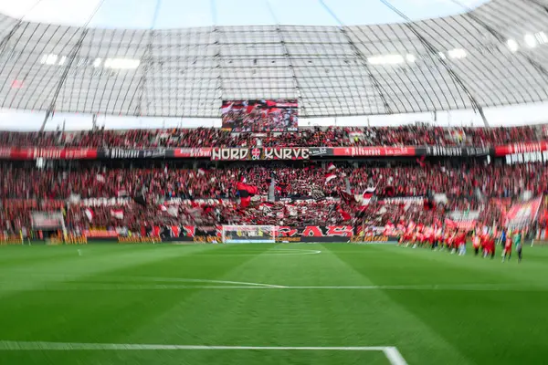 LEVERKUSEN, GERMANY - 23 AĞUSTOS, 2025: - Bundesliga FC Bayer 04 Leverkusen-TSG 1899 Hoffenheim maçı Bayena 'da.