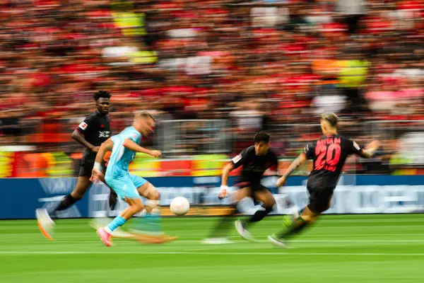 LEVERKUSEN, GERMANY - 23 AĞUSTOS, 2025: - Bundesliga FC Bayer 04 Leverkusen-TSG 1899 Hoffenheim maçı Bayena 'da.