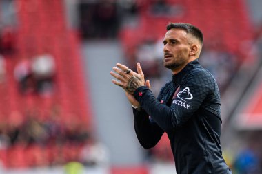 LEVERKUSEN, GERMANY - 23 AĞUSTOS, 2025: Aleix Garcia - Bundesliga FC Bayer 04 Leverkusen-TSG 1899 Hoffenheim maçı Bayena 'da. 