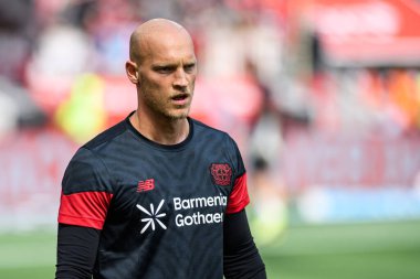 LEVERKUSEN, GERMANY - 23 AĞUSTOS, 2025: Niklas Lomb - Bundesliga FC Bayer 04 Leverkusen-TSG 1899 Hoffenheim maçı Bayarena 'da. 