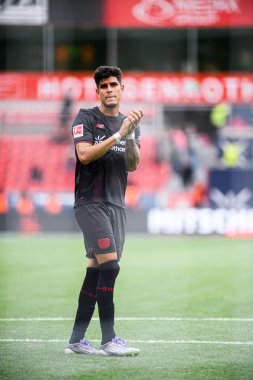 LEVERKUSEN, GERMANY - 23 AĞUSTOS, 2025: Piero Hincapie - Bundesliga FC Bayer 04 Leverkusen-TSG 1899 Hoffenheim maçı Bayarena 'da. 
