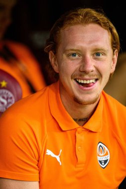 GENEVE, SWitzERLAND - 28 AĞUSTOS, 2025: Yukhym Konoplia - UEFA Avrupa Konferans Ligi Servette FC - Shakhtar Donetsk 'e karşı Cenevre Stadyumu.