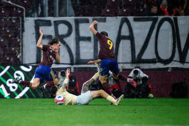 GENEVE, SWitzERLAND - 28 AĞUSTOS, 2025: - UEFA Avrupa Konferans Ligi Servette FC, Shakhtar Donetsk 'e karşı Cenevre Stadyumu.