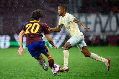GENEVE, SWitzERLAND - 28 AĞUSTOS, 2025: Pedro Henrique - UEFA Avrupa Konferans Ligi Servette FC - Shakhtar Donetsk 'e karşı Cenevre Stadyumu.