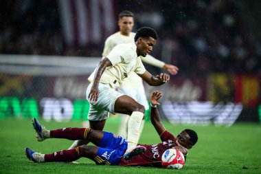 GENEVE, SWitzERLAND - 28 AĞUSTOS, 2025: Lucas Ferreira - UEFA Avrupa Konferans Ligi Servette FC - Shakhtar Donetsk 'e karşı Cenevre Stadyumu.