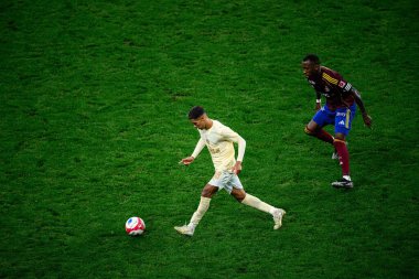 GENEVE, SWitzERLAND - 28 AĞUSTOS, 2025: Pedrinho - UEFA Avrupa Konferans Ligi Servette FC - Shakhtar Donetsk 'e karşı Cenevre Stadyumu.